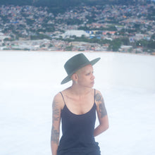 Load image into Gallery viewer, CASABLANCA GREEN - Trinidad Cuesta