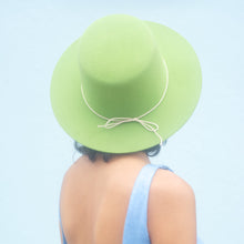 Load image into Gallery viewer, MAGNOLIA APPLE GREEN - Trinidad Cuesta