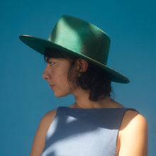 Load image into Gallery viewer, ARTEMISA GREEN - Trinidad Cuesta