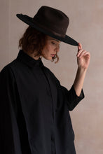 Load image into Gallery viewer, SHADOW BROWN/BLACK - Trinidad Cuesta