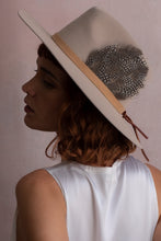 Load image into Gallery viewer, JAZZ NATURAL - Trinidad Cuesta