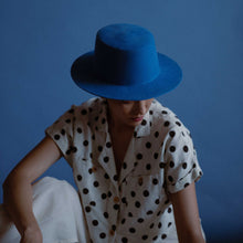 Load image into Gallery viewer, MAGNOLIA COBALT BLUE - Trinidad Cuesta