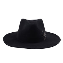 Load image into Gallery viewer, PEOPLE BLACK - Trinidad Cuesta