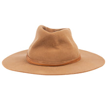 Load image into Gallery viewer, TOKIO CAMEL - Trinidad Cuesta